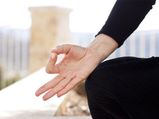 10 Basic Yoga Mudras & Their Health Benefits