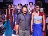 LFW 2014 : Sougat Paul Showcases Amazing Designs