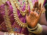 7 Reasons Why Indians Are Obsessed With Gold