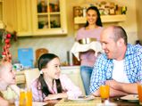 Is Eating While Watching TV Dangerous?
