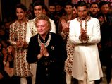 India Couture Week 2016: Rohit Bal's Royal Show Close The Curtains At ICW