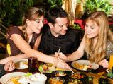 Why Your Random Eating Schedule Is Risky For Your Health