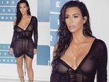 What?! Kim Kardashian Goes Braless At MTV Video Music Awards?!