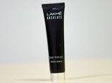 Product Of The Day: Lakme Absolute Blur Perfect Primer Review