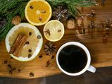 Why Some People Mix Lemon In Coffee
