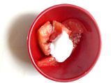 DIY: Tomato And Yogurt Hydrating Mask