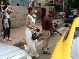 Going Summery During Monsoon; Ileana's Cool Avatar
