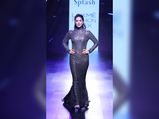 LFW 2017: Sunny Leone And Randeep Hooda Sizzled The Ramp With Hotness 
