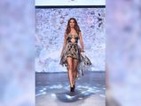 India Beach Fashion Week: Esha Gupta Totally Sizzled The Ramp On Day 2