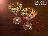  Kala Chana Fruit Salad Recipe: How To Make Black Chana Fruit Salad At Home