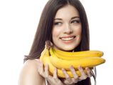 Super Easy DIY Banana Packs For Shiny And Strong Hair