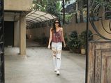 Kriti Sanon Carried A Sassy Summery Look For A Winter Afternoon 