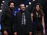 Shahid Kapoor & Disha Patani Wrapped Up The 3rd Day Of LFW 2018 With Structured Black-Hot Outfits