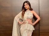 Modern And Chic, Shilpa & Shamita Shetty Gave Us OOTD At A Diwali Bash 