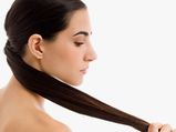 19 Natural Ways To Prevent Hair Loss In Men & Women