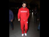 Ranveer Singh's All-red Airport Attire And Those Frames Are Totally Eye-catching 