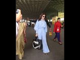 Anushka Sharma Gives Us Vacay Vibes With This Easy Breezy Airport Outfit 