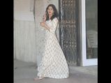 Janhvi Kapoor's Floral-printed Dress Is The Breeziest Outfit For The Month Of April 