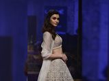 LFW W/F 2019 Day Three: Diana Penty Looks Regal In Her Exquisite Vintage Lehenga 