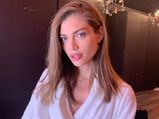 Stylish & Stunning, Valentina Sampaio Is Victoria's Secret's First Transgender Model 