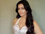 Aishwarya Rai Bachchan Looks Like A Dream In Her Dreamy Ivory Gown