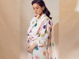 Tillotama Shome’s Polka-Dotted Saree Is Totally Eye-Catching And Retro