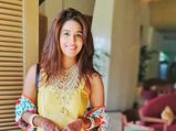Harleen Sethi’s Plain Yellow Patiala Suit Makes For An Awesome Baisakhi Festival-Wear