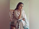 Vidya Balan’s Latest Organza Saree Features Handpainted Floral Accents And Poplin Blouse 