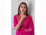 Aditi Rao Hydari Looks Pretty As Peach In Her Pink Zari Saree; Perfect For Weddings 