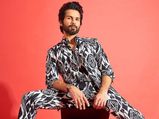 Happy Birthday Shahid Kapoor: From Ethnic To Funky, 5 Different Impressive Looks Of The Versatile Actor