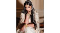 Rhea Kapoor’s Wedding: Rhea Looks Like A Dream In Her Chanderi Saree And Beckons Trends With Her Veil 