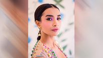 Patralekhaa’s Pink Glittery Eye Makeup Is Ideal For Parties; Here’s How To Achieve It 