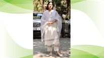 PICS: Sara Ali Khan Gives Major Fashion Goals In Summer White Indian Ethnic Outfit