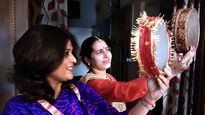Karva Chauth 2022: Know About Sargi Thali, Fasting, Moonsighting And Applying Mehendi / Alta