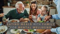 Eating Your Meals With Family And Friends Can Benefit Mental Health, Study