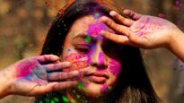 Holi Skincare Tips For Oily Skin; How To Remove Holi Colour From Oily Skin? 