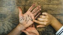 Palmistry: Which Marks On Palm Indicate Raja Yoga?