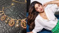  Janhvi Kapoor's Cricket-Themed Jewellery For Mr And Mrs Mahi Score High On Style, Pics!