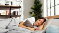 How Can You Train Your Mind To Sleep Early? 7 Relaxation Mental Exercises To Practice