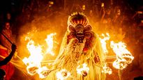 Kolkata's Durga Puja Pandal Welcomes Kerala's Ancient Sacred Theyyam For The Very First Time