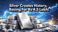 Silver Rate In India Breaches Rs 4 Lakh For First Time Ever, 73% Returns In 29 Days; Bears Vs Bulls, What's Ahead For Silver Prices?