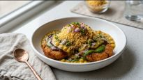 Mumbai Street Special Ragda Pattice Recipe