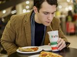 How To Eat Healthy In A Mall Food Court