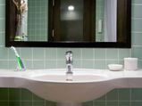 7 Tips On How Light Bathroom