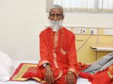 75 வருடமாக உணவு, நீர் அருந்தாமல் வாழ்ந்துவரும் பிரகலாத் ஜானி!