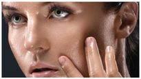 உங்க ஸ்கின் ஆயிலா இருக்கா? அப்போ இதுதான் காரணமாக இருக்கும்..!