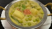 Pattani Potato Kurma How To Make A Potato Peas Kurma