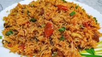 Tomato Pulao Recipe How To Make Thakkali Pulao Recipe