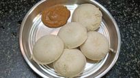 ஓட்ஸ் இட்லியும், கார சட்னியும் - எப்படி செய்றது-ன்னு பாத்து ட்ரை பண்ணி பாருங்க.. ருசியானதும், சத்தானதும் கூட..