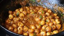 Hotel Style Makhana Gravy How To Make Makhana Curry Recipe